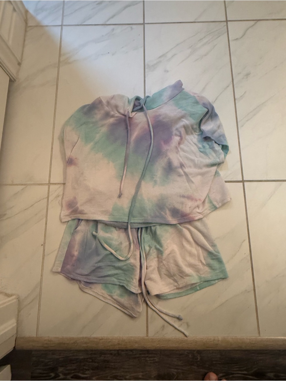 Tie-Dye Pastel Lounge Set - Cropped Hoodie & Shorts